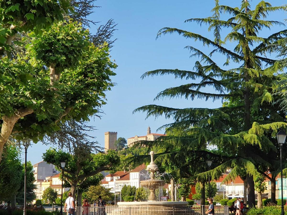Acogedor Apartamento En El Centro De Monforte モンフォルテ・デ・レモス エクステリア 写真